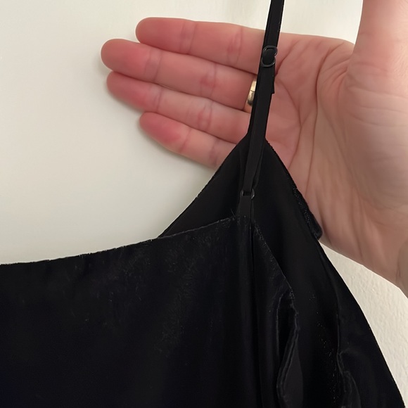 NWT J Crew TALL Velvet Sleeveless Top with Ruffles - Picture 9 of 9